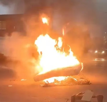 barricadas en sector Los Ríos de Chile