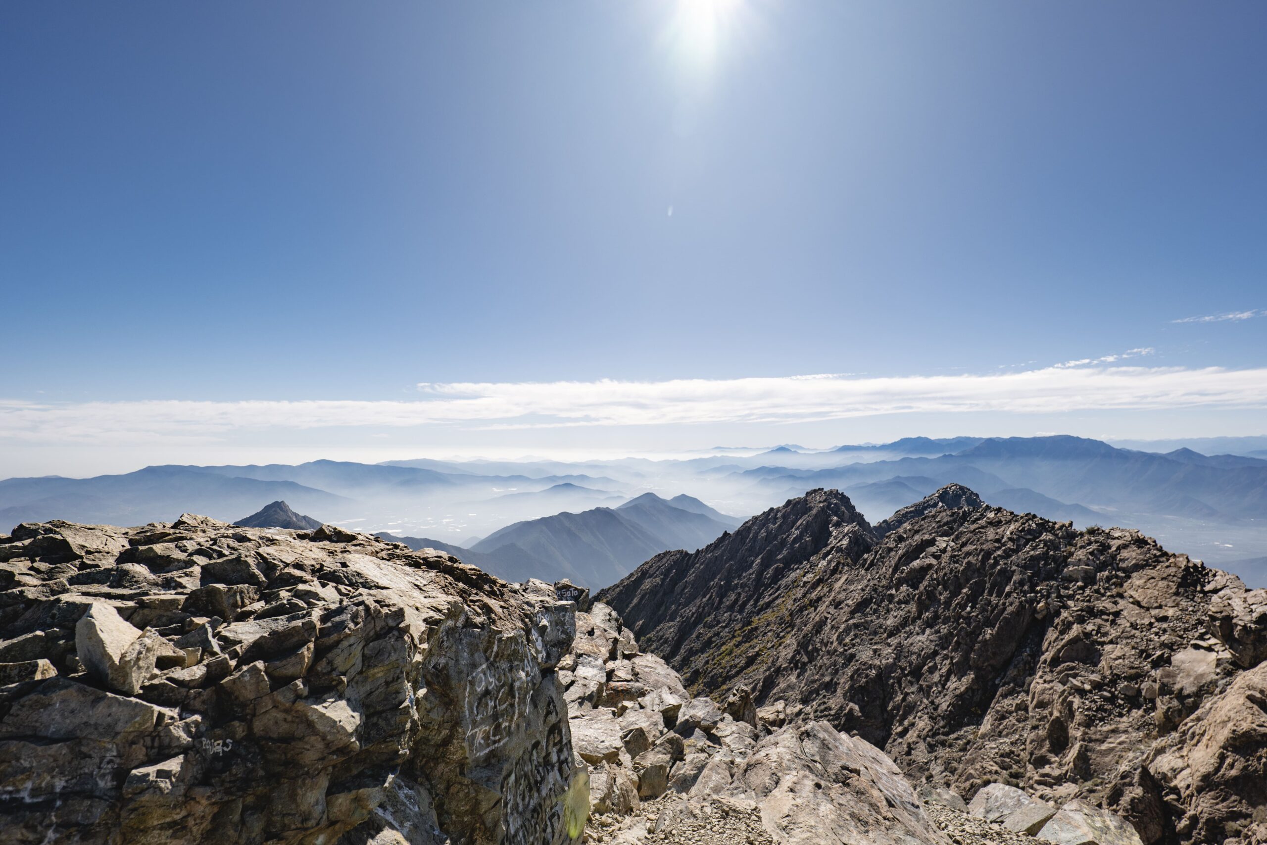 CONAF reveló que los rescates en el Parque Nacional La Campana pueden costar hasta $12 millones. Entre 2020 y 2024 se registraron 87 emergencias, incluyendo dos muertes.
