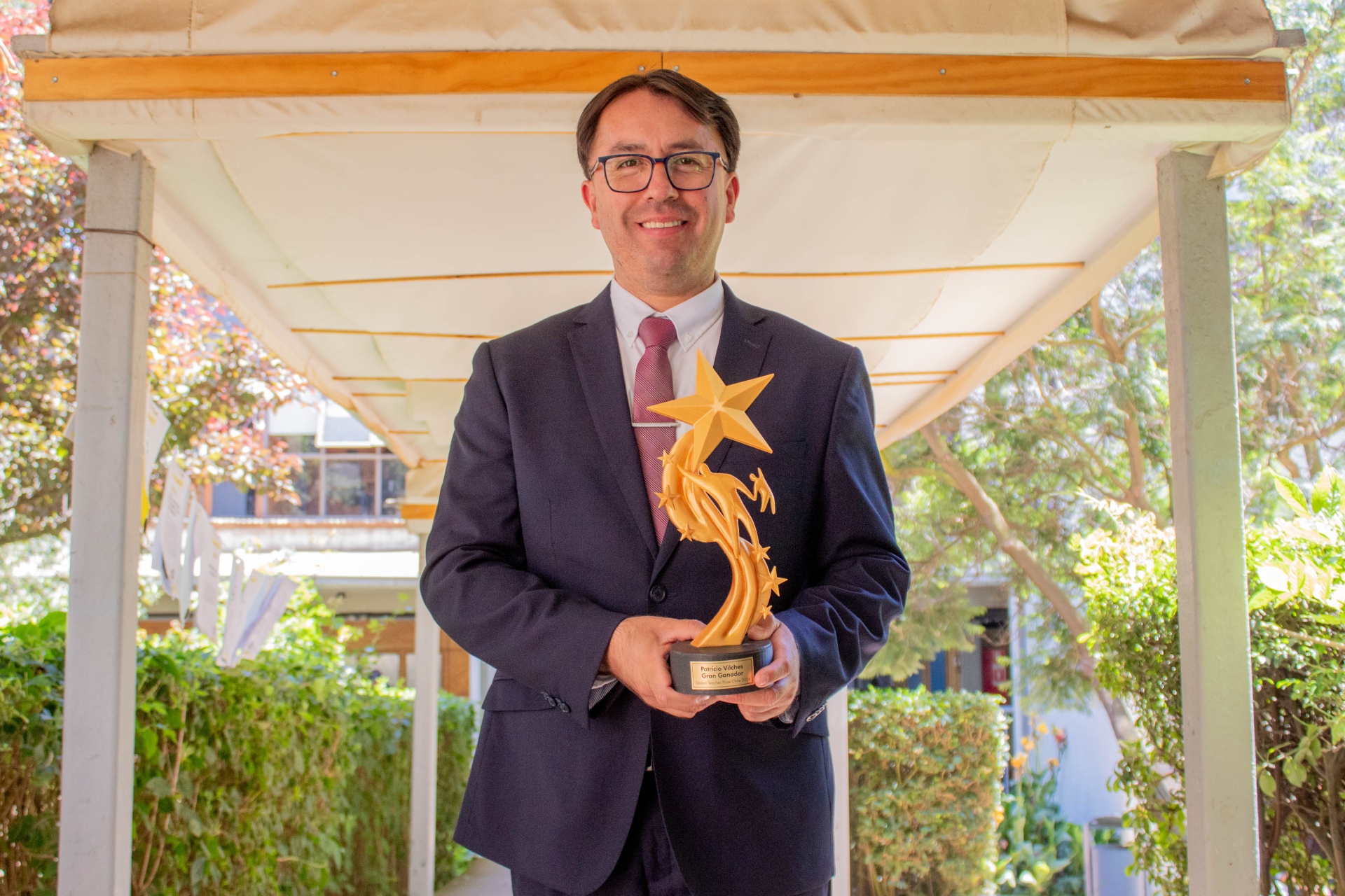 Patricio Vilches, profesor de Cabildo, fue seleccionado entre los 50 mejores docentes del mundo en el Global Teacher Prize 2026, siendo el único representante de Chile.