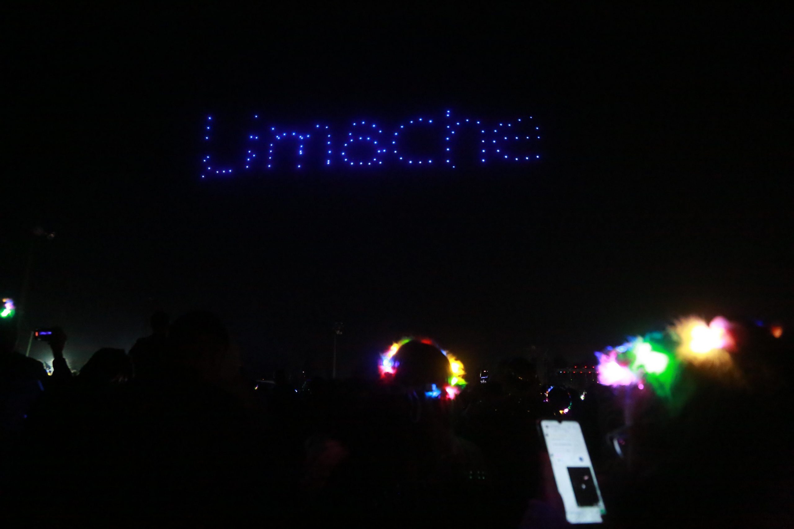 La Municipalidad de Limache realizará una gran celebración para despedir el 2025 y recibir el 2026, con show de drones, música en vivo y patio de comidas en el Estadio Ángel Navarrete Candia.