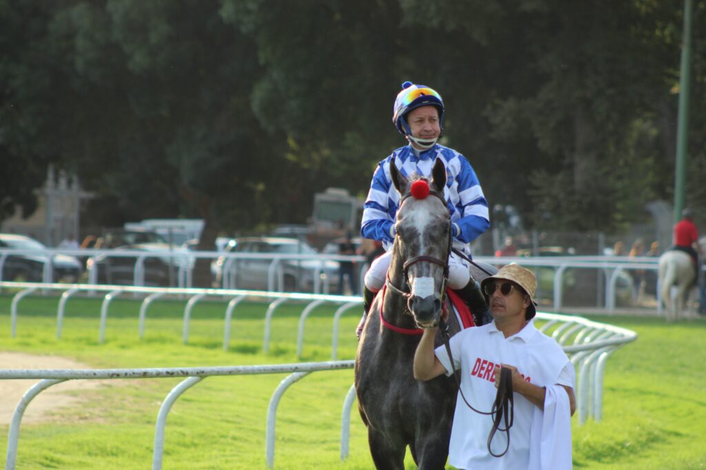 Teao y Luis Torres ganaron El Derby 2026 en un emocionante final. Fotografía: Indice1.cl
