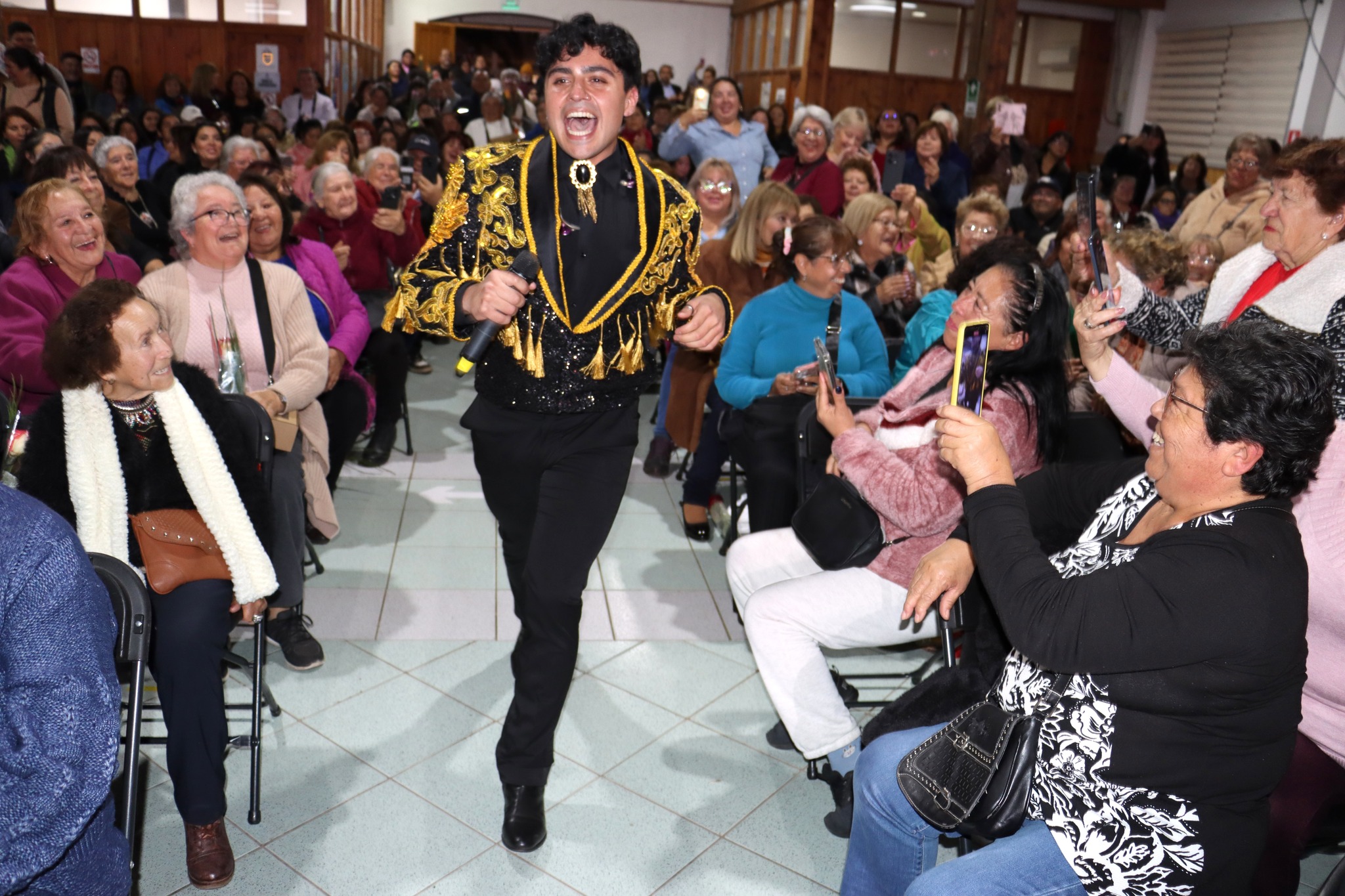 Quintero realizará un evento cultural gratuito con música en vivo y tributos para celebrar a las madres en la comuna.