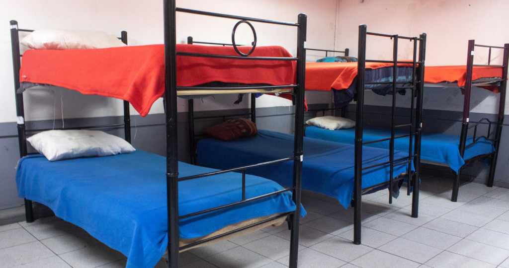 El albergue de San Felipe funcionará las 24 horas gracias al apoyo del Ministerio de Desarrollo Social, reforzando la atención a personas en situación de calle durante el invierno.