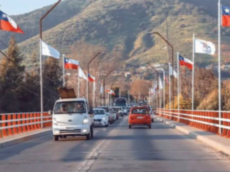 Contraloría detectó falencias en los sistemas de control e inspección del Puente Limache. El municipio insiste en la necesidad de mantención y mejoras para la seguridad vial y peatonal.