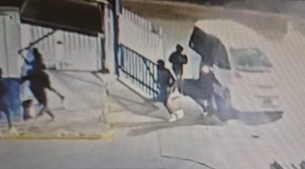Violento robo en Placilla dejó a un guardia lesionado tras ser atacado por una banda de delincuentes que huyó con diversas especies.
