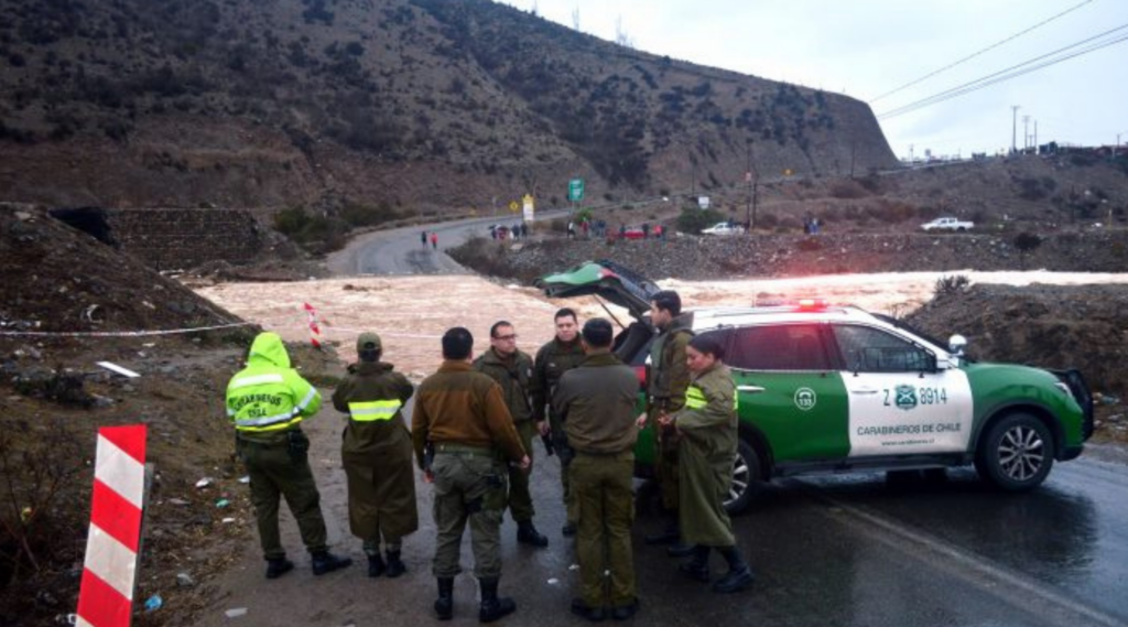El Gobierno decretó Estado de Catástrofe en la Región de Coquimbo y la provincia del Huasco tras los graves efectos del sistema frontal, que deja fallecidos, desaparecidos y miles de damnificados.