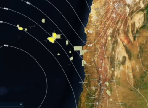 La región de Valparaíso enfrenta un nuevo sistema frontal con lluvias intensas, tormentas eléctricas, granizos y fuertes vientos. Especialistas advierten que las precipitaciones seguirán durante los próximos días.