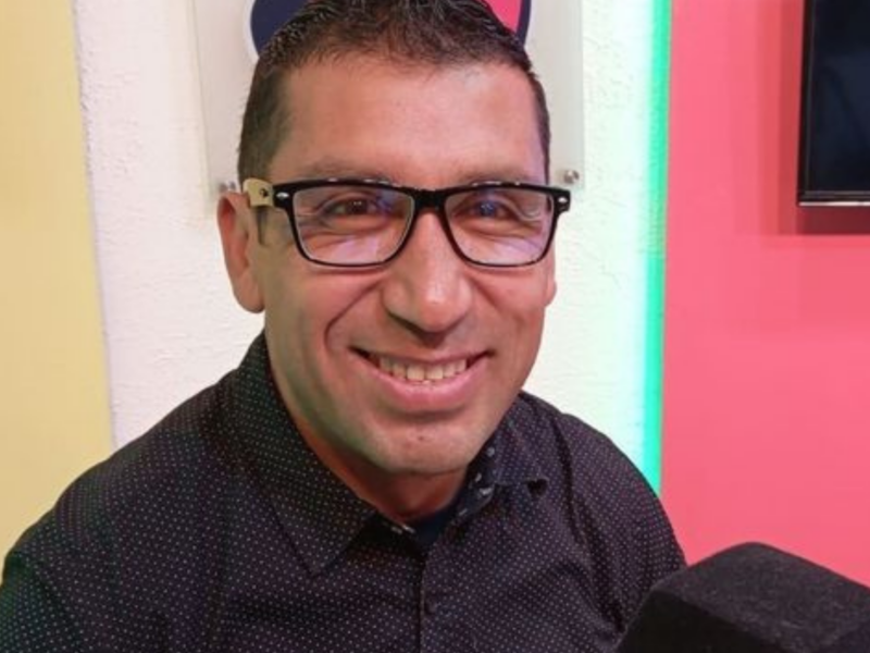 El concejal de San Felipe, Ronald Olivares, no asistió al test capilar de drogas convocado por el municipio, mientras continúa el proceso de destitución que enfrenta ante el Tribunal Electoral Regional.