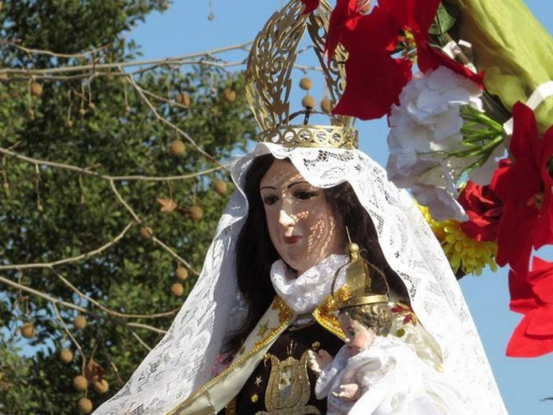 La tradicional Fiesta de la Virgen del Carmen de Petorquita fue suspendida en Hijuelas debido al sistema frontal. El santuario permanecerá abierto para recibir a los fieles durante la jornada.