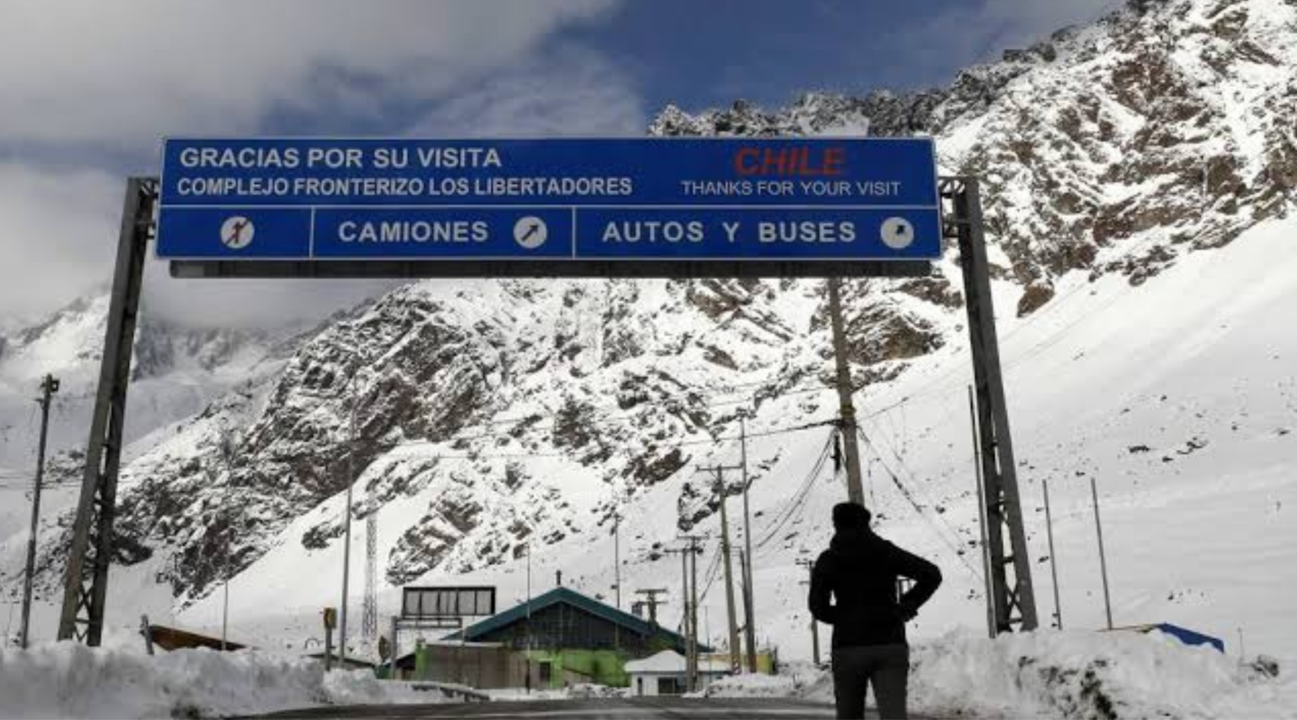 El Paso Los Libertadores reabrirá gradualmente este martes tras 34 días cerrado. La primera etapa será exclusiva para transporte de carga.