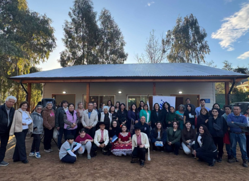 Quebrada Alvarado inauguró su nueva sede vecinal en Olmué, proyecto concretado mediante una alianza entre la comunidad, el municipio y Aguas Pacífico.