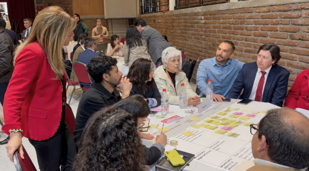 Alcalde de La Calera, Johnny Piraíno, solicitó soluciones por el suministro eléctrico y pidió recuperar la atención presencial de Chilquinta.