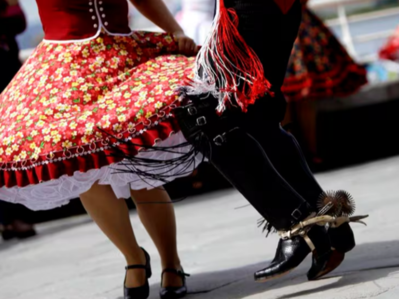 Revisa las principales fondas, fiestas y panoramas de Fiestas Patrias 2026 en Valparaíso, Quillota, La Calera, Viña del Mar, Quintero, Limache y Aconcagua.