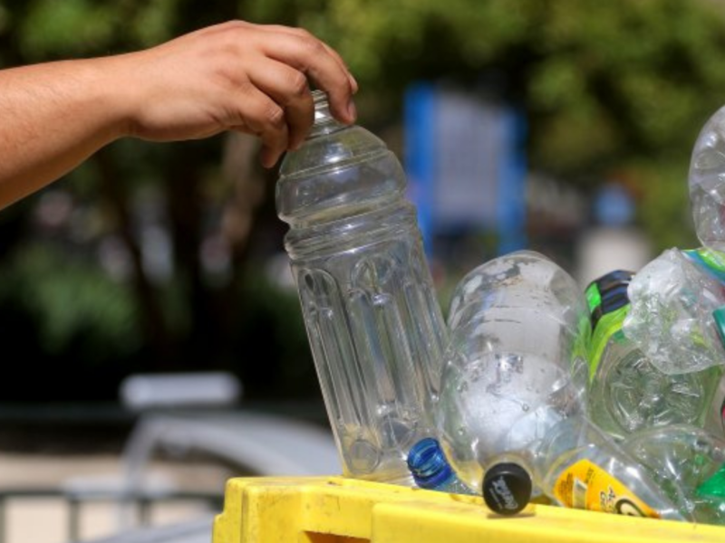 La Calera recibe botellas plásticas PET1 hasta el 5 de noviembre en el municipio, como parte de la campaña de reciclaje de la Teletón 2026.