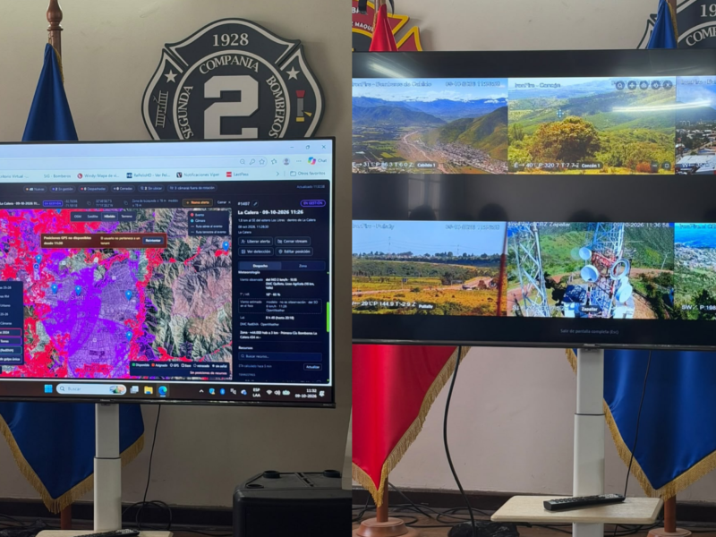La Calera puso en marcha IronFire, un sistema con cámaras e inteligencia artificial que detecta columnas de humo y envía alertas tempranas a Bomberos y CONAF.